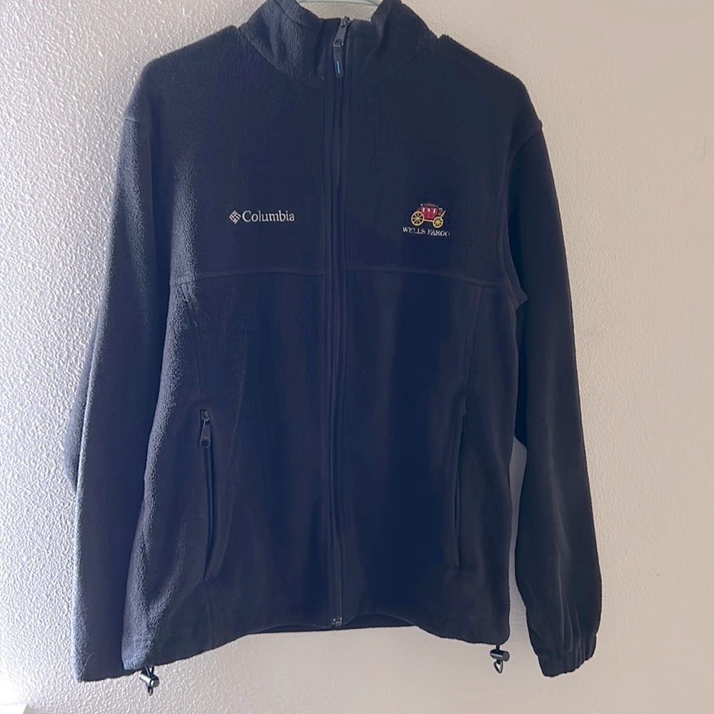 Wells Fargo Columbia fleece